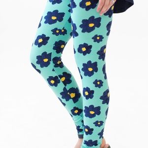 Agnes & Dora Blue Blossom Leggings